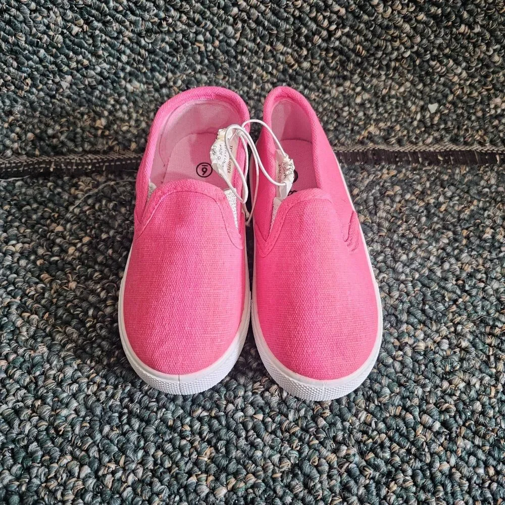 Kids Slip On Shoes Size 6 Pink Canvas Sneakers Girls Casual Lightweight Flats
